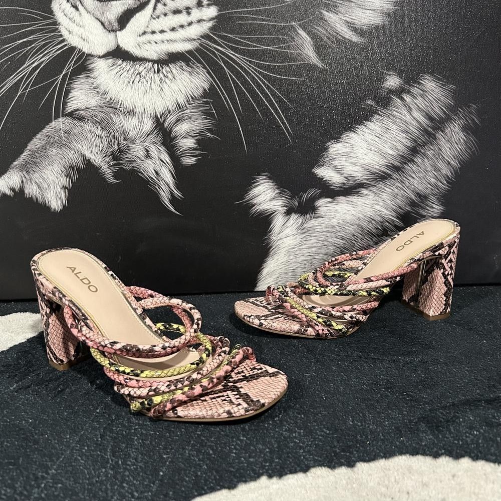 Aldo Trelidda Strappy Sandal Womens 6 Pink Snakeskin Leather Slip-On Block-Heel